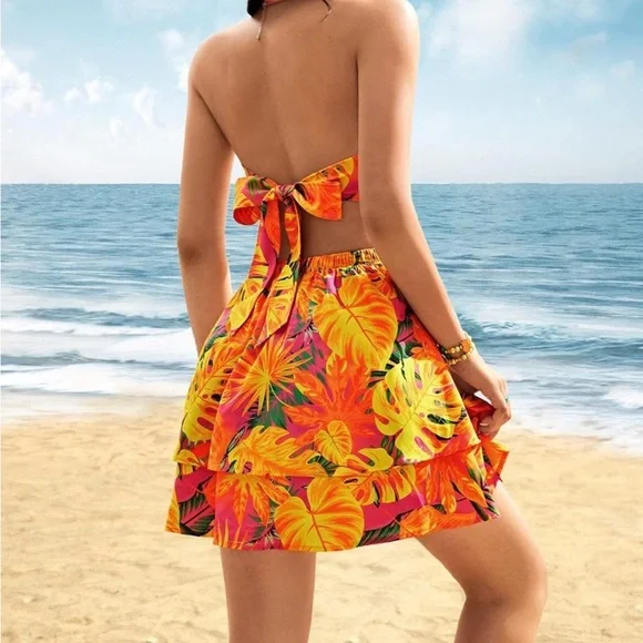 Tropical Halter Neck Dress - Picture 2 of 11